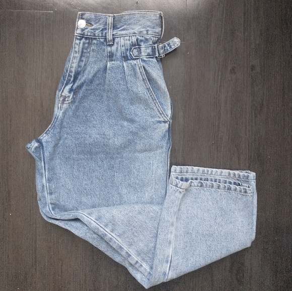 Acid Wash Straight Leg Jean - Picture 2 of 12